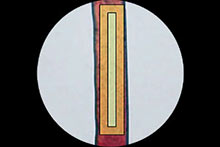 Arrangement of two rectangular apertures