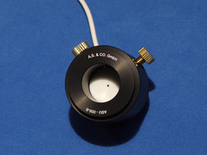 collimator with integrated pinhole illumination